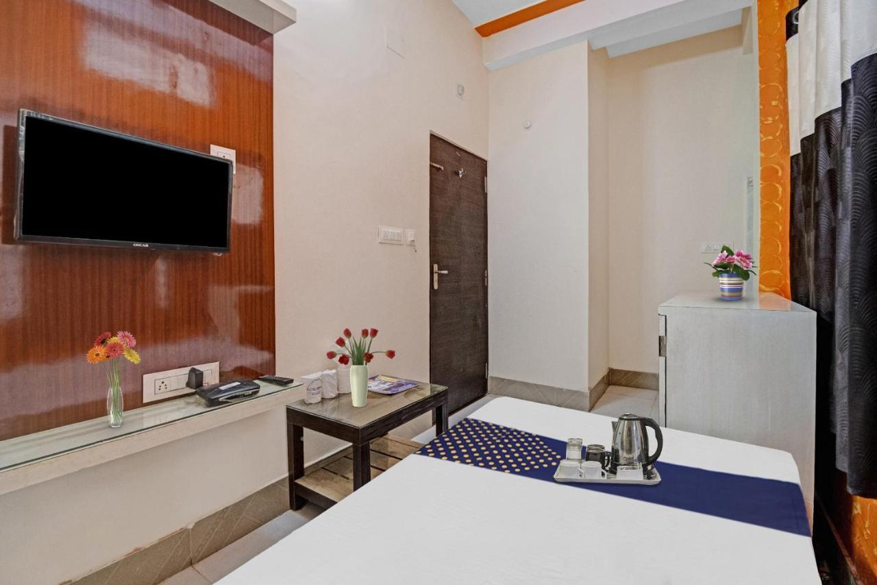 Spot On Hotel Stay In Koch Bihār Kültér fotó